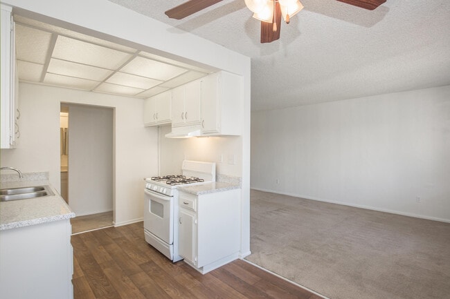 Building Photo - Cypress Pines Apartment Homes