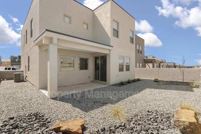 Building Photo - 5643 Linq Place Northeast