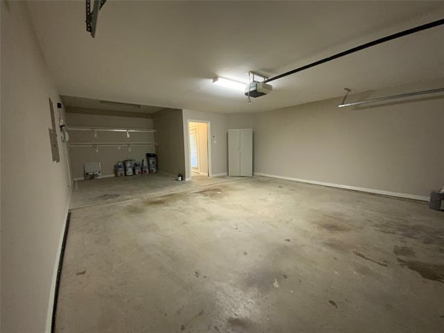 Building Photo - 1870 Dowelling Dr