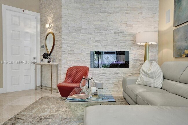 Building Photo - 1529 Shoreline Way