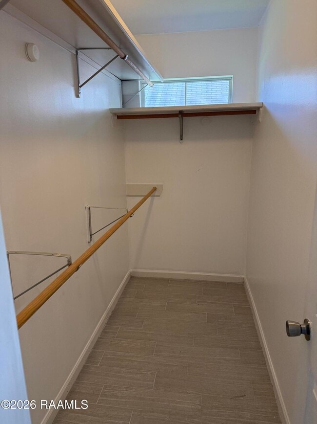 Building Photo - 408 Rue Canard