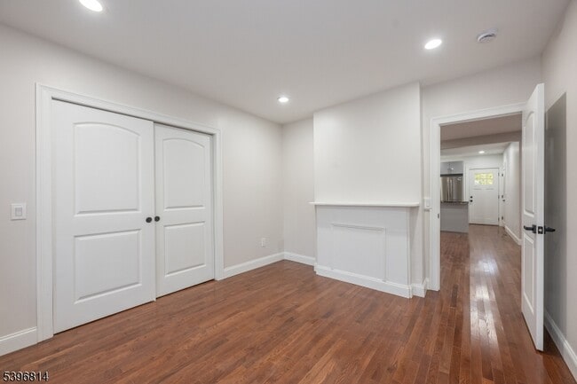 Building Photo - 24 Dean St