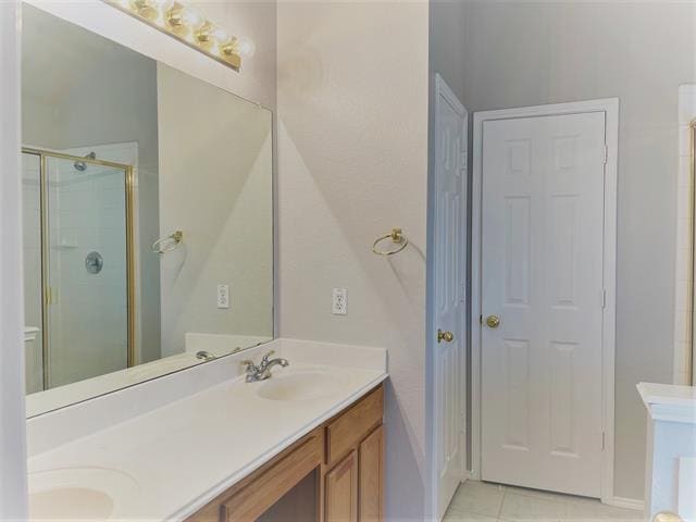 Building Photo - 5405 Mohawk Ct