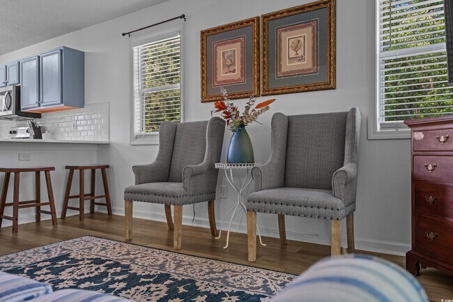 Building Photo - 1290 White Tree Ln