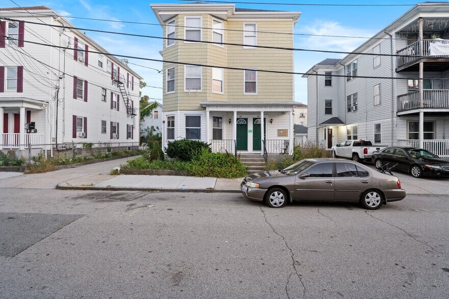 Building Photo - 28-30 Knight Street