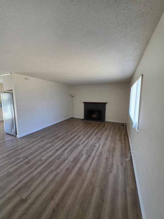 Building Photo - 567 San Dimas St