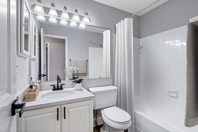 Bathroom - Azula North