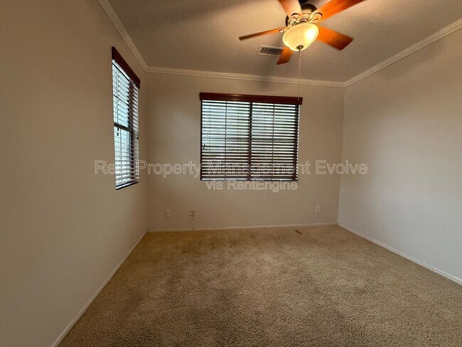 Building Photo - 8278 W Charter Oak Rd