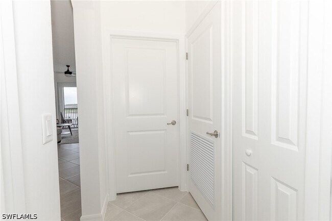 Building Photo - 5583 Double Eagle Cir