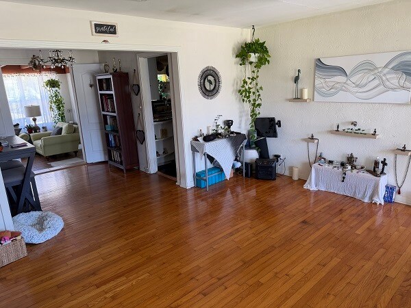 Building Photo - 421 Seaview Ave