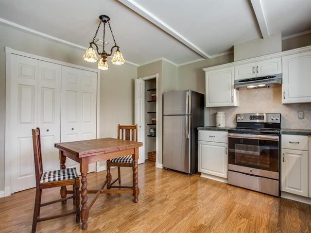 Building Photo - 1416 Waterton Dr