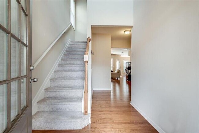 Building Photo - 2318 Brynfield Cove