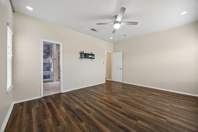 Building Photo - 703 Fossil Hill Dr