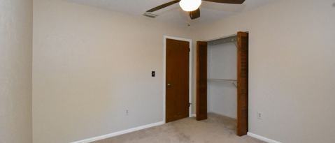 Building Photo - 7415 SW 22nd Pl
