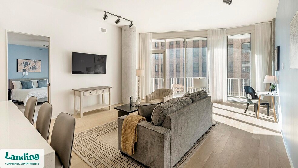 Building Photo - 143 E Commerce St