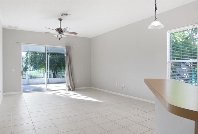 Building Photo - 126 Spring Glen Dr