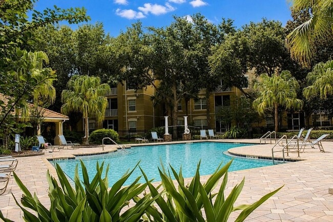 Building Photo - 3338 Robert Trent Jones Dr