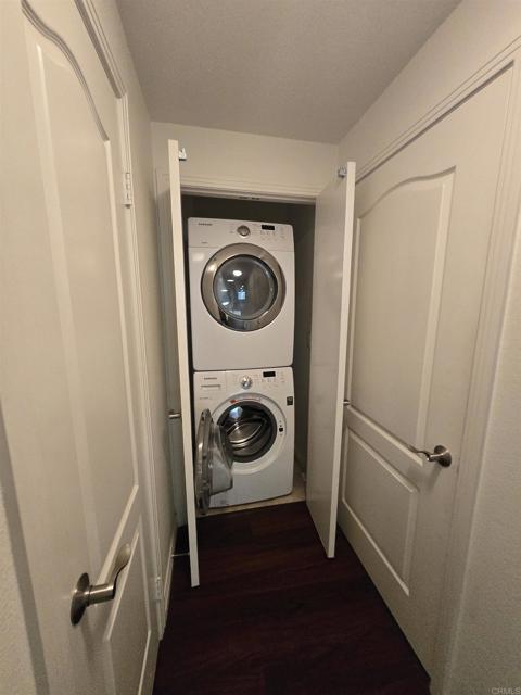 Building Photo - 8233 Station Village Ln