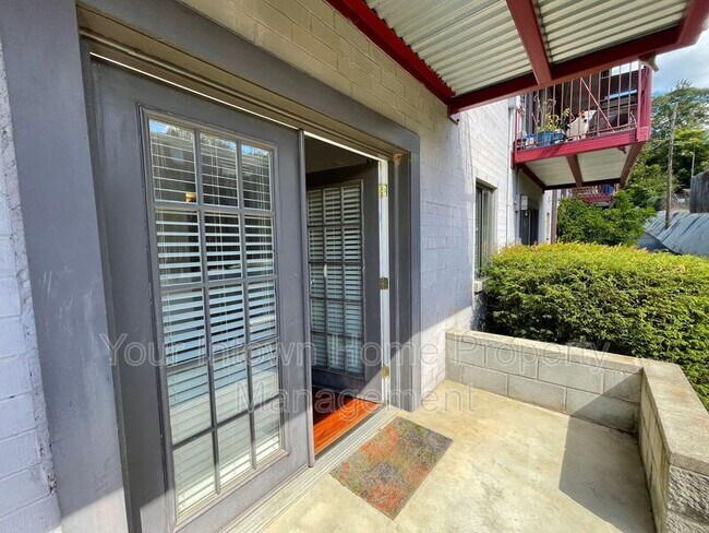 Building Photo - 1355 Euclid Ave NE