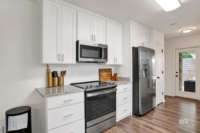 Building Photo - 4012 Kendallbrook Loop