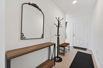 Building Photo - 28923 Great Cyn Dr