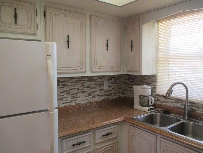 Building Photo - 2715 Emory C Dr
