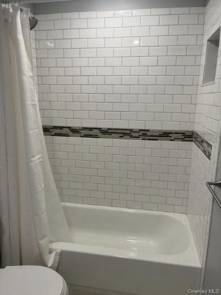 Building Photo - 67 Unqua Rd