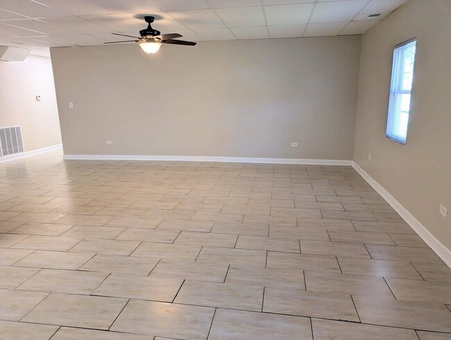 Building Photo - 817 23rd Ave