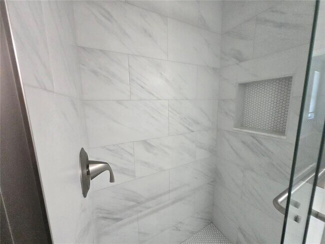 Building Photo - 4211 2nd Ave E