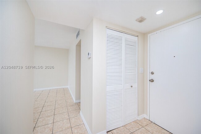 Building Photo - 7705 SW 86th St