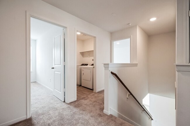 Building Photo - 16523 Pine Arrow Dr