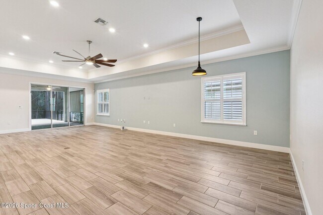 Building Photo - 5290 Hebron Dr