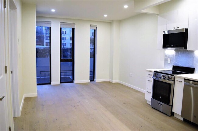 Building Photo - 41-26 44th St