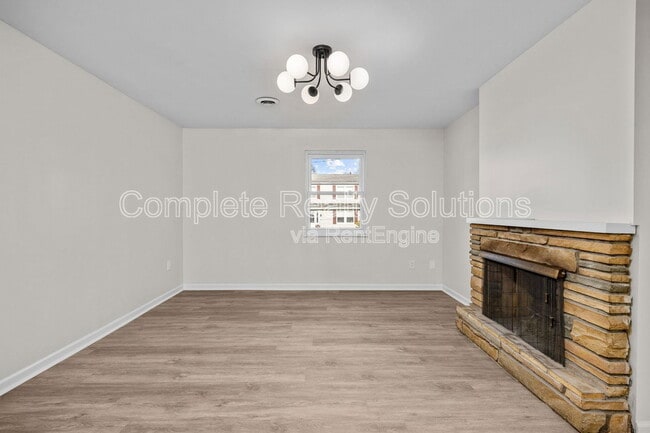 Building Photo - 1503 Wexford Ave