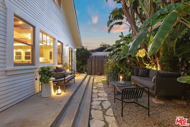 Building Photo - 1510 Electric Ave