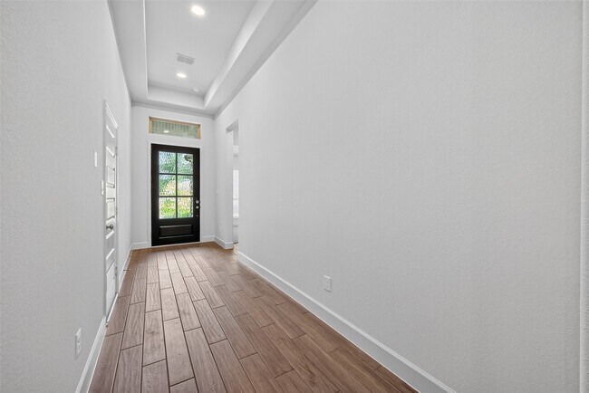 Building Photo - 232 W Netleaf Ct