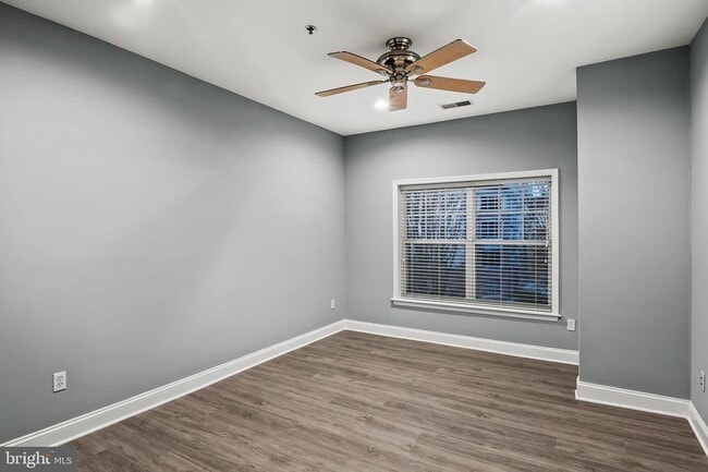 Building Photo - 2115 Ganton Green