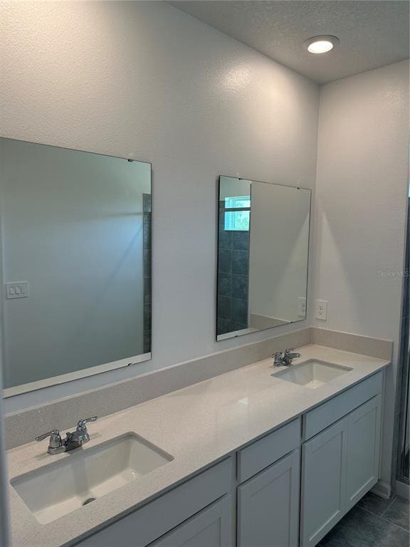 Building Photo - 3303 Laurent Lp