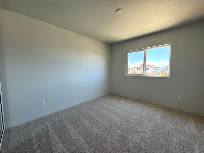 Building Photo - Brand New Home in Hoopili Kanalani - Culdesac - 4 Bed 2.5 Bath