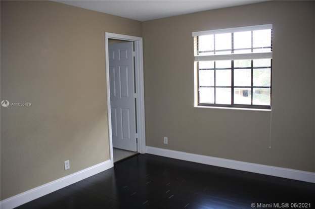 Building Photo - 4146 Forest Dr