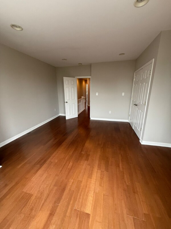 Building Photo - 344 Ilchester Ave
