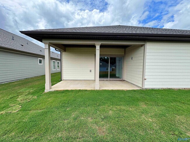 Building Photo - 28602 Brian Ln