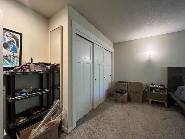 Building Photo - Bright and Modern North Portland Living with Three Bedrooms, Laundry Room & Attached Garage