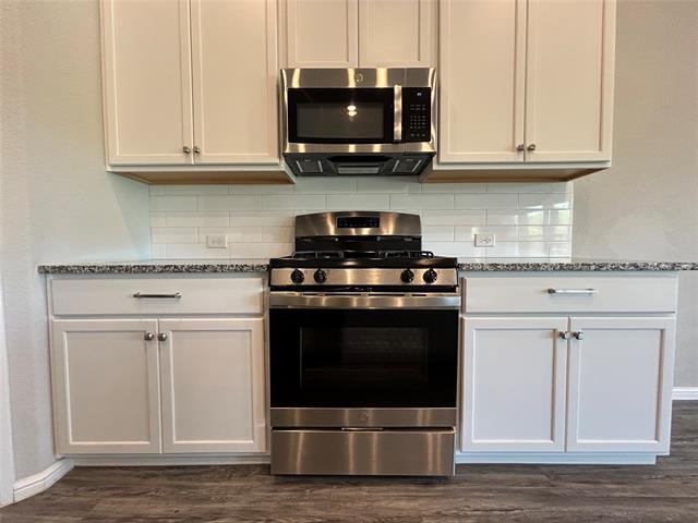 Building Photo - 8917 Lantana Meadow Dr
