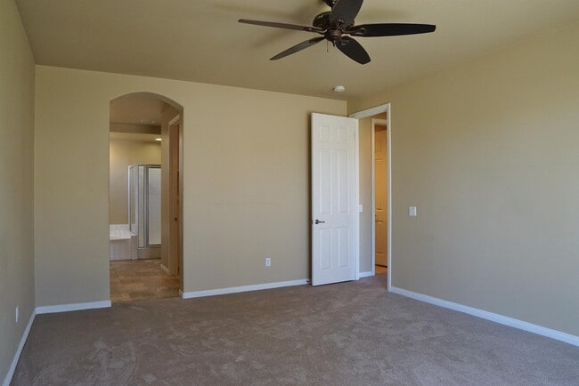 Building Photo - 67988 Cancha Cheyene