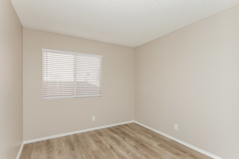 Building Photo - 4259 Hebron Dr