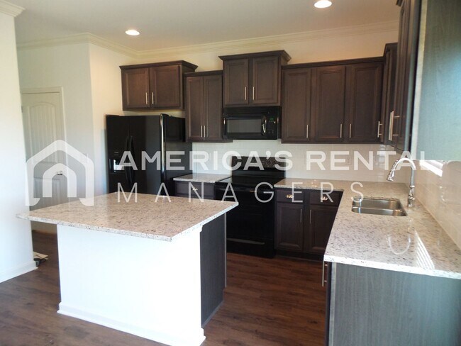 Building Photo - GREAT HOME FOR RENT IN CALERA!!!! Availabl...