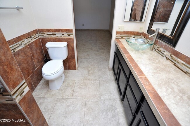 Building Photo - 6515 N Burro Creek Pl