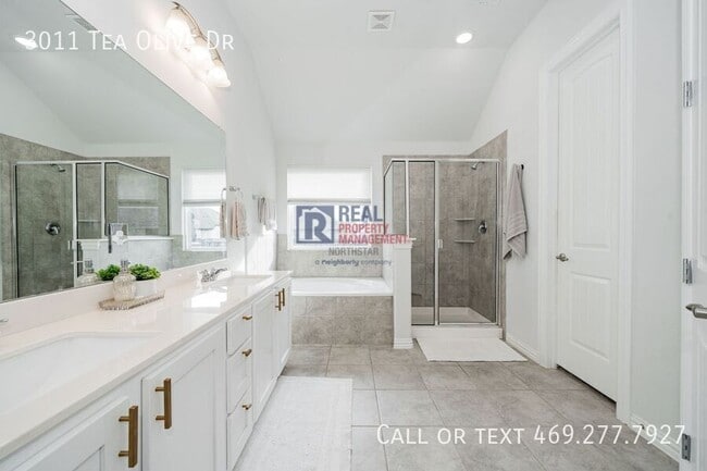 Building Photo - 3011 Tea Olive Dr