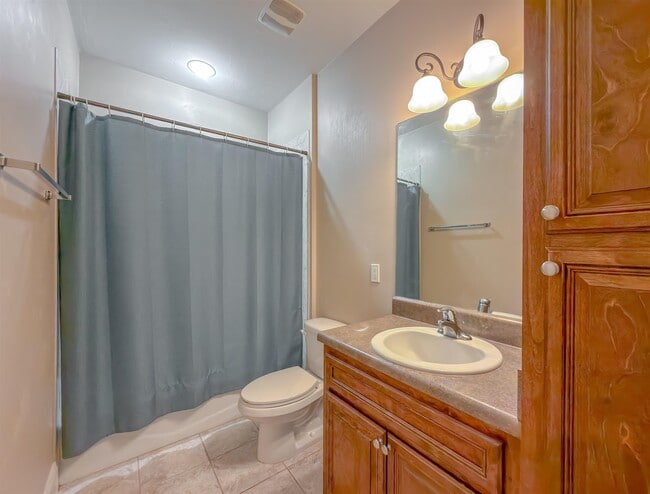 Building Photo - 1946 Sagebrook Dr